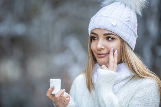 What should we pay attention to in winter skin care?