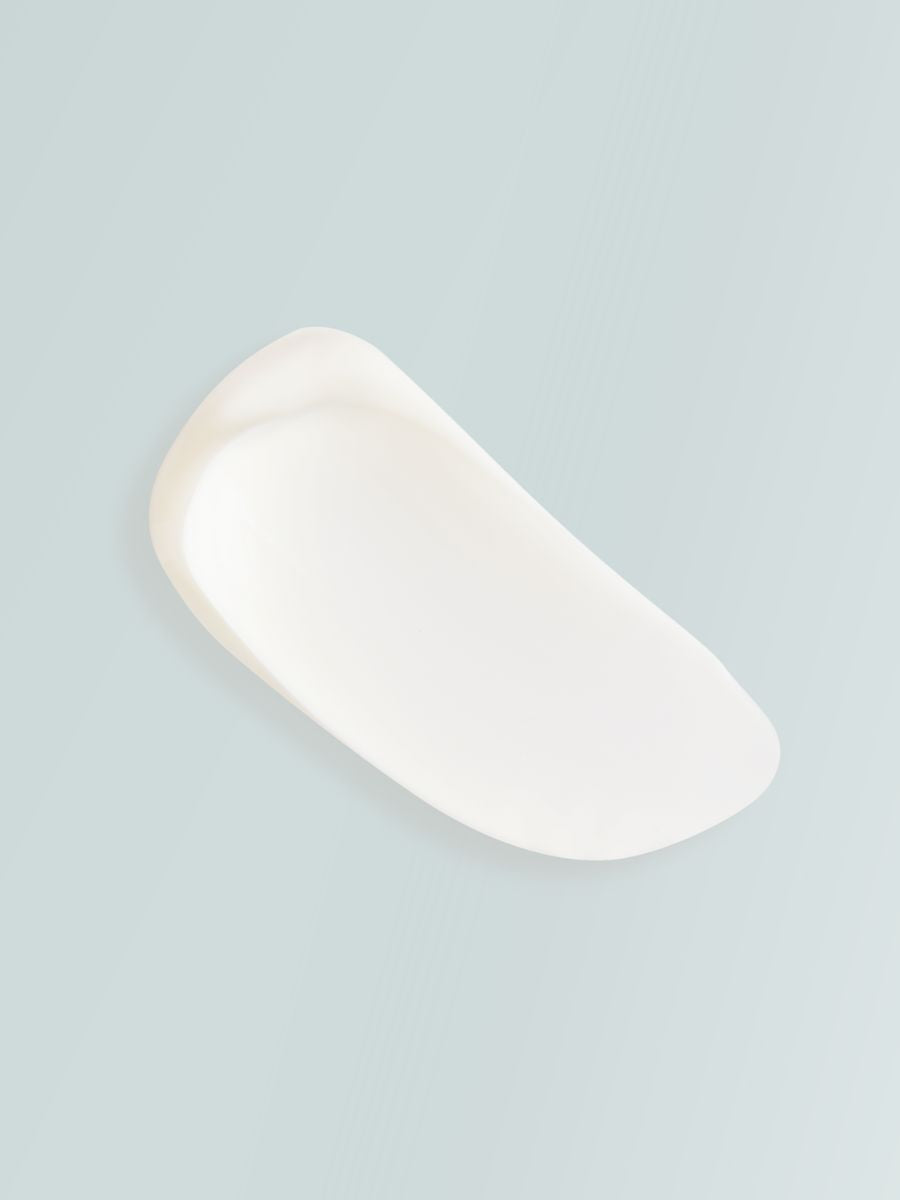 Kiinteyttävä levävartalovoide kasviuutteilla - 200 ml