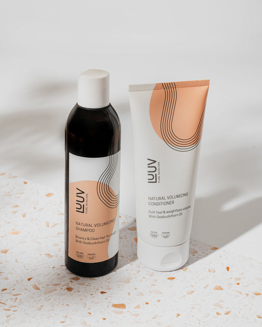 Luonnollinen tyrni shampoo- ja hoitoainesetti